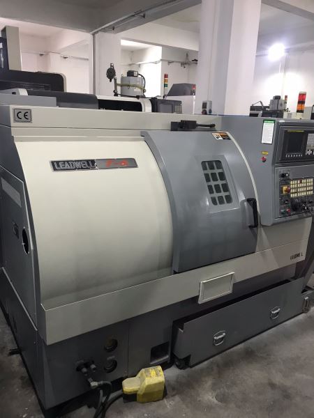 LEADWELL T6 CNC TORNA