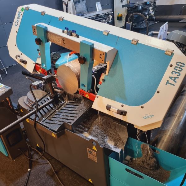 OZCO TA300 TAM OTOMATİK DÜZ KESİM ŞERİT TESTERE