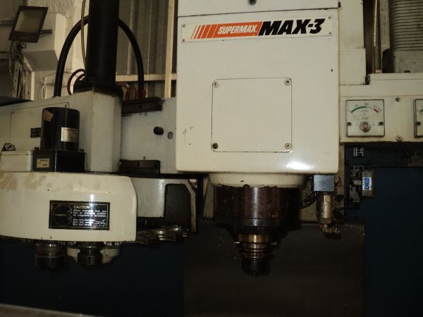 SÜPERMAX Max 3 CNC Dik İşlem