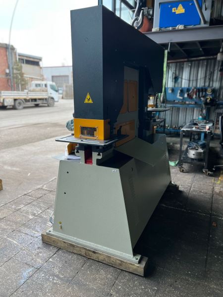 ŞAHİNLER HKM 85 HİDROLİK ÇİFT PİSTONLU KOMBİNE MAKAS