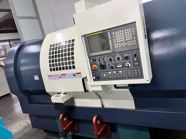 JOHNFORD C VE Y EKSENLİ 10İNÇ FANUC CNC TORNA