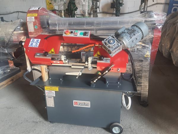 180 mm Mengeden Açılı Manuel Şerit Testere
