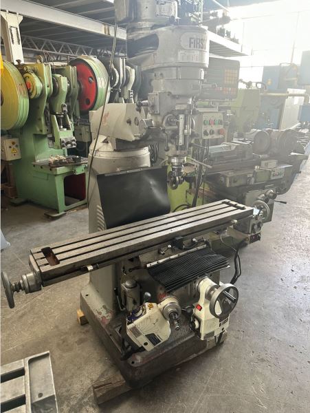 FİRST LC 1 1/2 TM TAİWAN DİJİTALLİ 3 EKSEN OTOMATİK Kalıpçı Freze