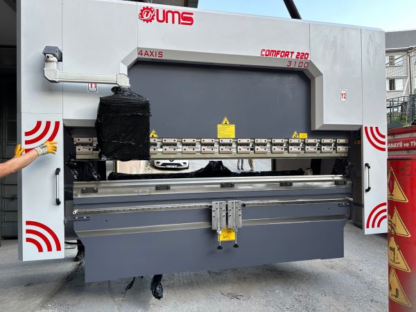 UMS 3100X135 TON ABKANT PRES