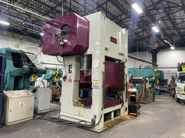 400 TON H TİPİ EKSANTRİK ŞAHİN PRES