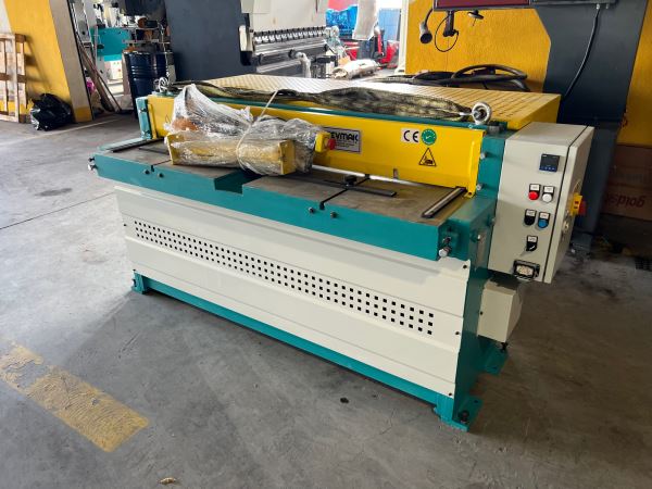 1550 x 2 MM REDÜKTÖRLÜ GIYOTIN