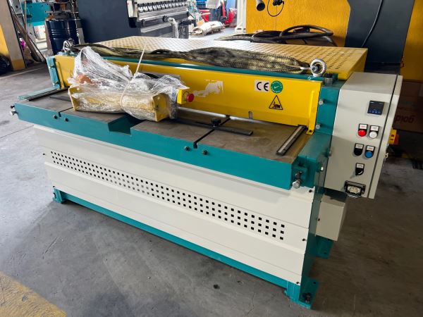 1550 x 2 MM REDÜKTÖRLÜ GIYOTIN