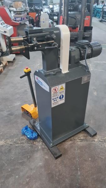 REDÜKTÖR MOTORLU 1,2 MM KORDON MAKİNESİ