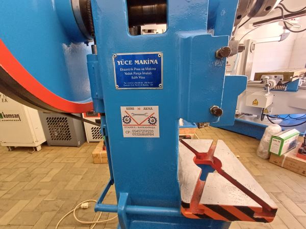 220 VOLT 10 TON EKSANTRİK PRES