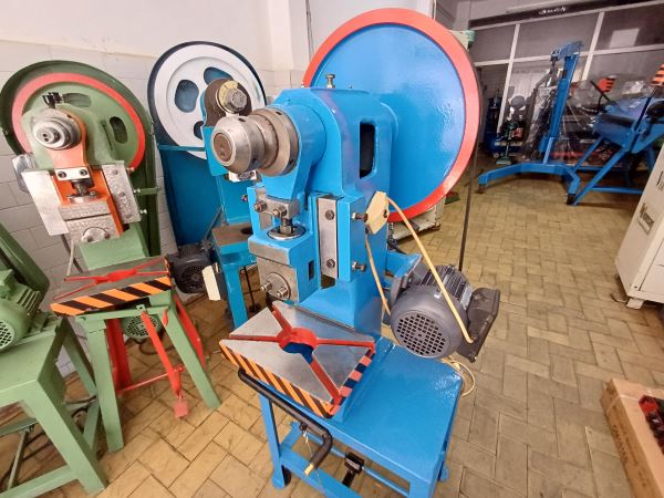 220 VOLT 10 TON EKSANTRİK PRES