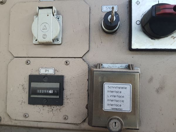 Chiron FZ 18 L CNC Dik İşleme Merkezi