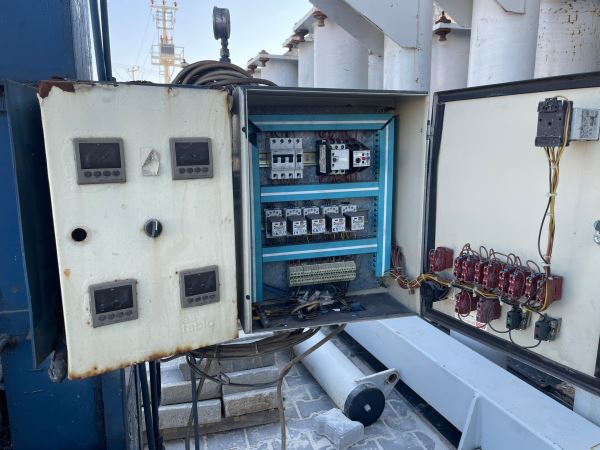 SIKIŞTIRMA PRESİ VE BUNKER ( YÜKLEME KAZANI)