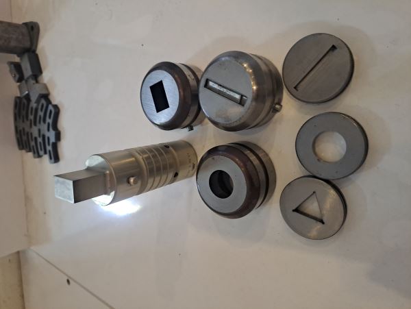 B İstasyon Kalıpları