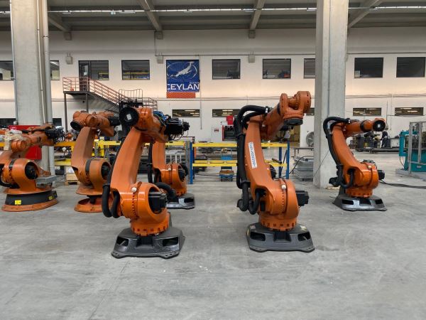 KUKA KRC4 KR240 R2900 ULTRA- KUKA KRC4 90