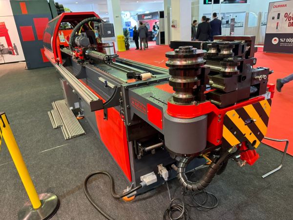 AKYAPAK ABM 38 CNC 5 EKSEN BORU BÜKME