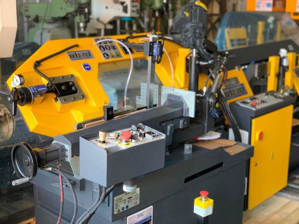 BEKAMAK BMSY 270 DGH YARI OTOMATİK AÇILI ŞERİT TESTERE