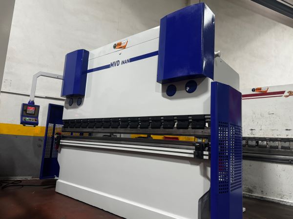 Mvd İnan 3 Metre 10 mm Nc Abkant Pres