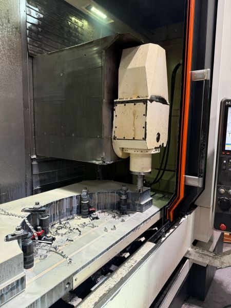 SMULTENE 5 EKSEN MAZAK İŞLEME MERKEZİ