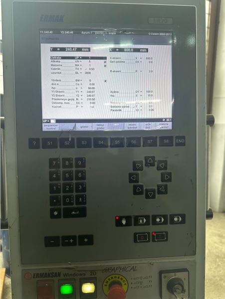 ERMAKSAN 3100 x 135 TON  4 EKSEN Abkant Pres