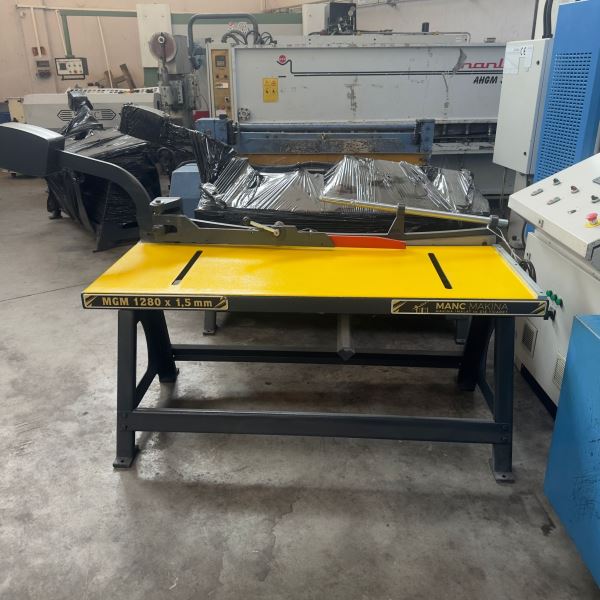 MANC MARKA 127 CM LIK 1.5 MM SIFIR KOLLU GİYOTİN MAKAS