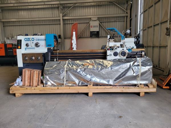 YUNNAN OZCO CB5020 Dijitalli Üniversal Torna