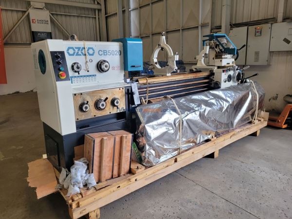 YUNNAN OZCO CB5020 Dijitalli Üniversal Torna