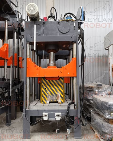 120 TON ÜTÜLEME PRESİ