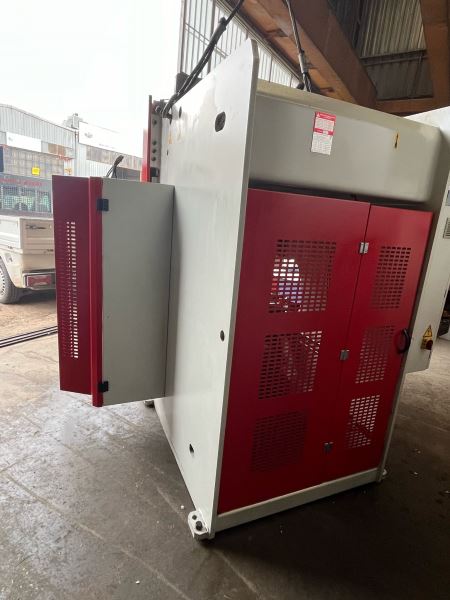 BAYKAL 1254mm40 TON NC HİDROLİK ABKANT PRES