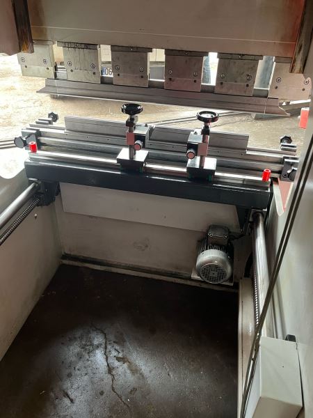 BAYKAL 1254mm40 TON NC HİDROLİK ABKANT PRES