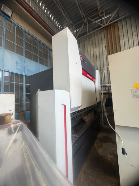 DENER XL3000 x 220 TON CNC 3 EKSEN 2023 MODEL APKANT