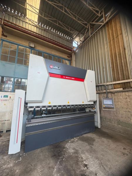 DENER XL3000 x 220 TON CNC 3 EKSEN 2023 MODEL APKANT