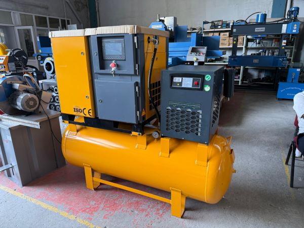 SIFIR STOK TESLİM 10 HP TAM TAKIM VİDALI KOMPRESÖR