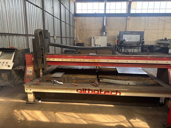 ALFATEK 3x12 m 260 AMPER PLAZMA KESİM