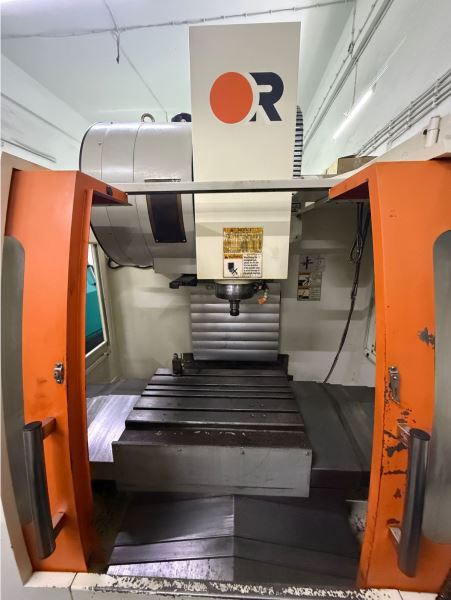 VİCTOR TAİWAN FANUC LİNEER Divizörlü CNC DİK İŞLEME MERKEZİ