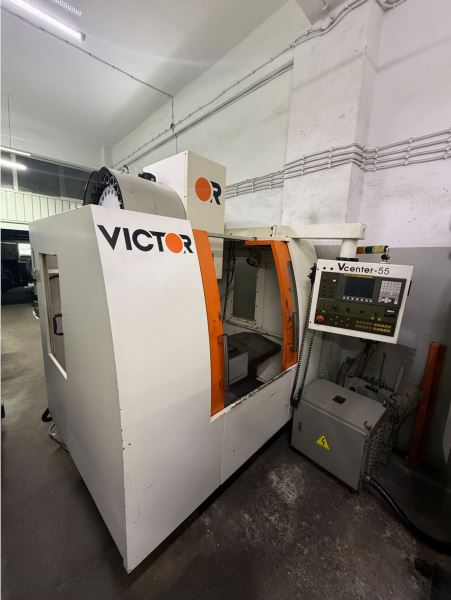 VİCTOR TAİWAN FANUC LİNEER Divizörlü CNC DİK İŞLEME MERKEZİ