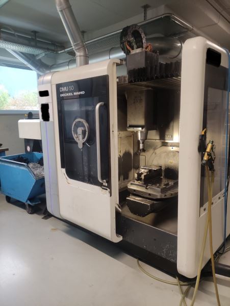 DMG MORİ DMU50 - 2010 MODEL CNC 5 EKSEN İŞLEME MERKEZİ