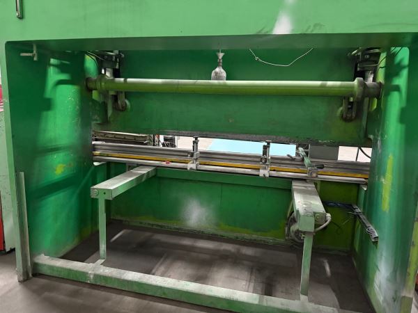 Elmalı 3 Metre 120 Ton Abkant Pres