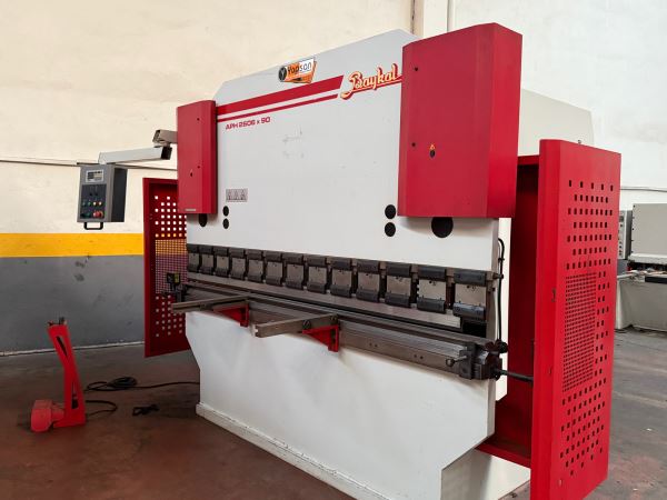 Baykal 2.6 Metre 90 Ton NC Abkant Pres