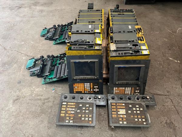 FANUC SERVO SÜRÜCÜLER A06B-6079-H105 VE MODÜLER