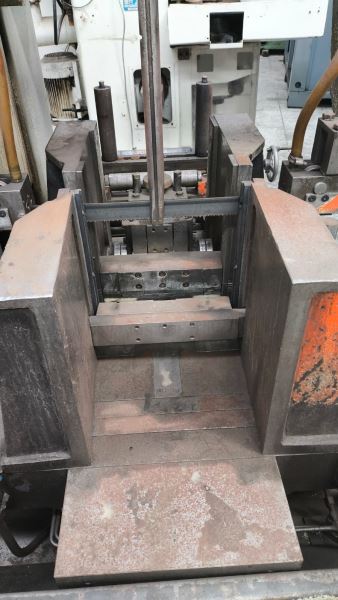 FRIGGI KOLONLU OTOMATİK 320 TESTERE