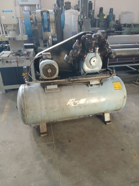 LUPAMAT 500 LT 10 HP PİSTONLU KOMPRESÖR