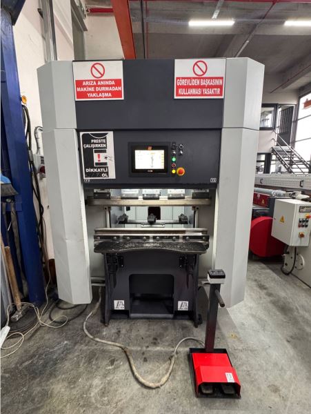 TESLABEND 1050 x 25 TON CNC ABKANT