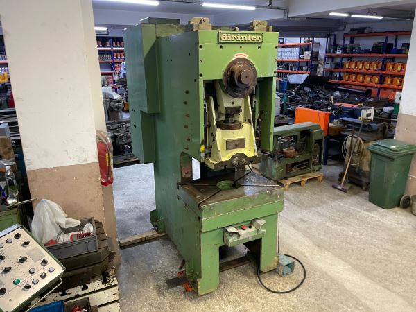 DİRİNLER 125 TON HAVA KAVRAMALI EKSANTRİK PRES