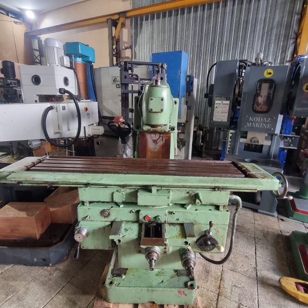 TOS FA 3 ÜNİVERSAL FREZE