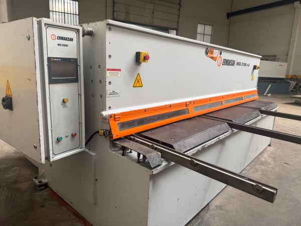 Ermaksan 3 Metre 6 mm Giyotin Makas