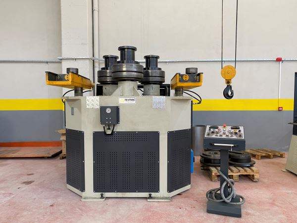 ŞAHİNLER HPK 160 HİDROLİK PROFİL VE BORU BÜKME