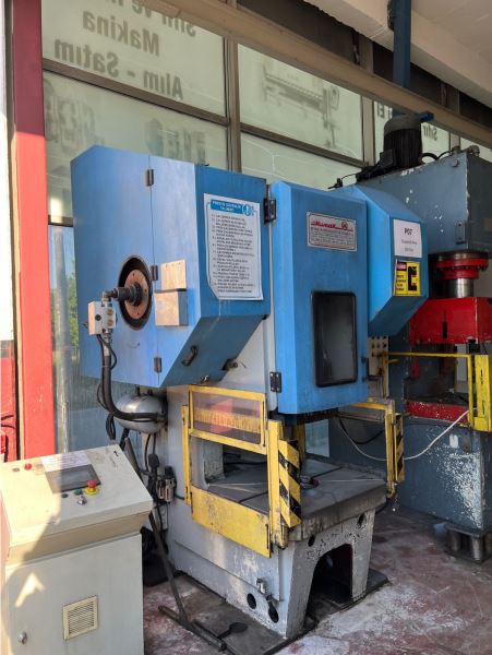 Mumak 150 Tton Hava Kavramalı Pres