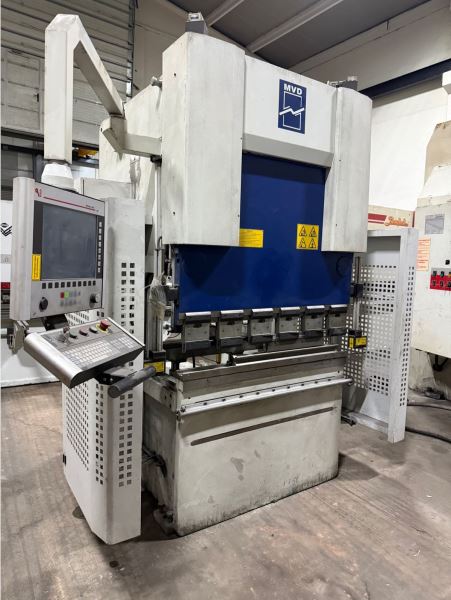 MVD 125 cm 40 Ton Cnc 4 Eksen Abkant Pres