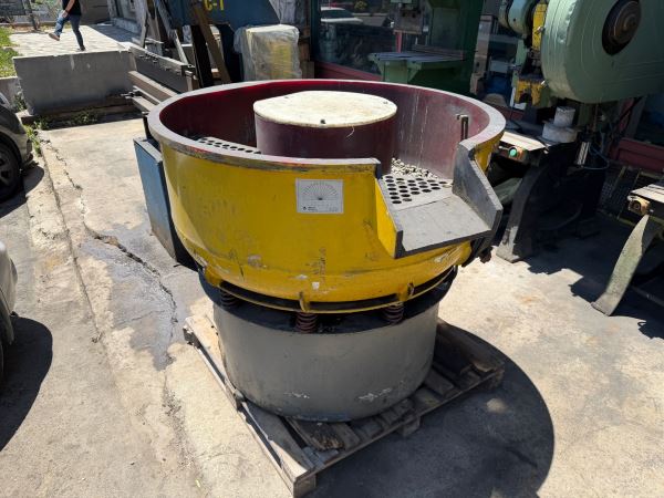 AKAL MARKA 225 LİTRE VİBRASYON