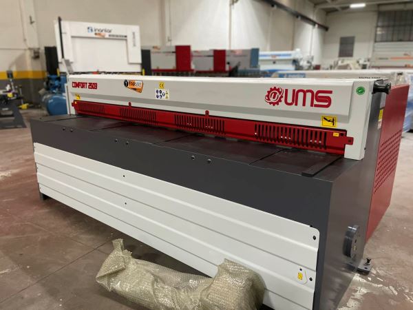 2500 x 3 mm Stoktan Sıfır Giyotin Makas